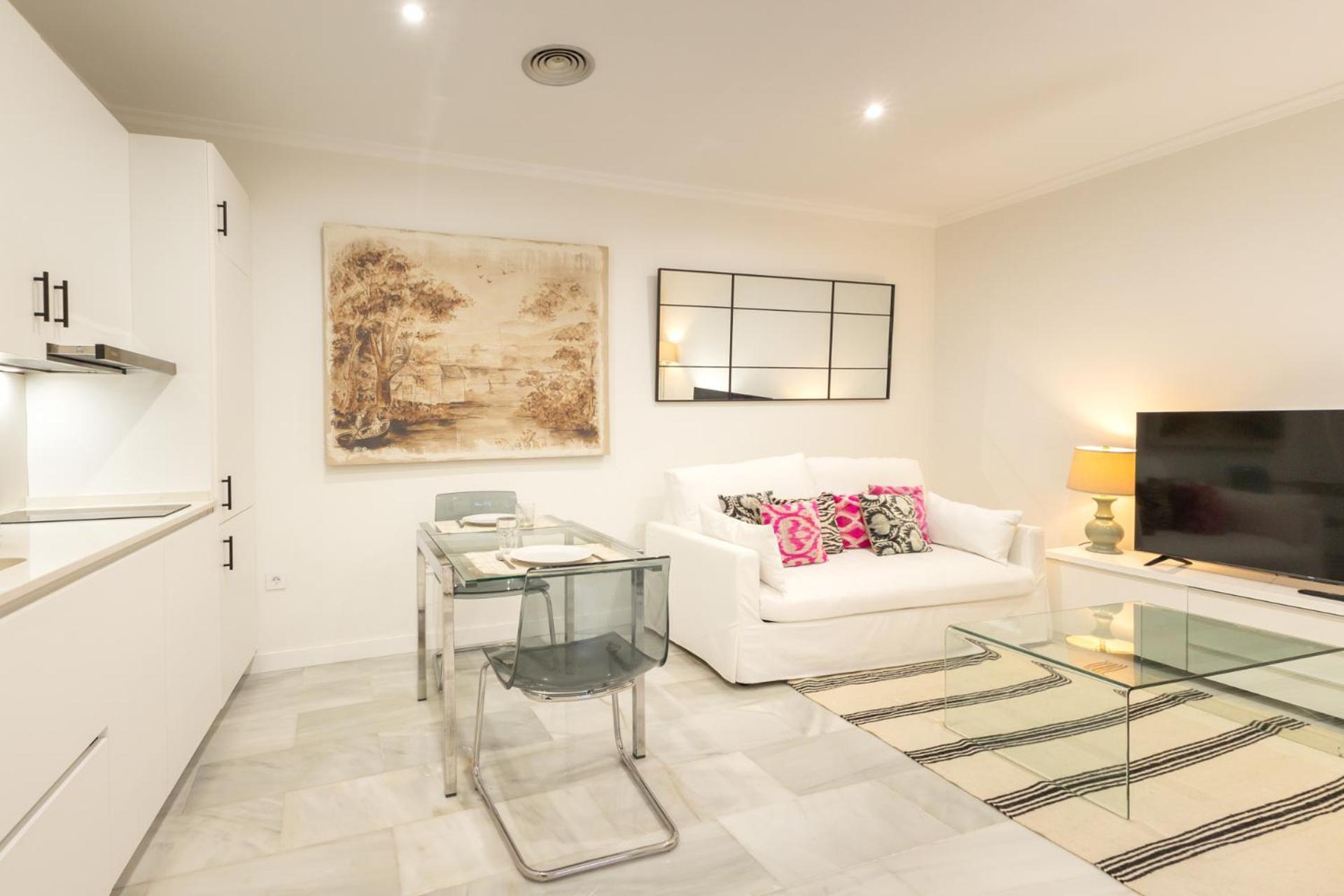 Apartamento Tranquilo En Zona Monumental *